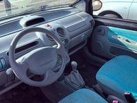 Gebraucht Renault Twingo 56 PS (41 kW) 2003 Schwarz Kleinwagen