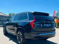 Neu Volvo XC90 Plus 455 PS (334 kW) 2025 Schwarz SUV