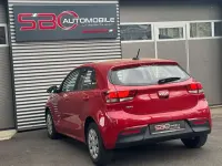 Gebraucht Kia Rio Edition 7 84 PS (61 kW) 2023 (beg) signal red m Kleinwagen