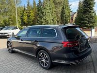 Gebraucht VW Passat Comfortline 190 PS (139 kW) 2018 Grau Kombi