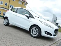 Używany Ford Fiesta Titanium 101 KM (74 kW) 2014 Biały Hatchback