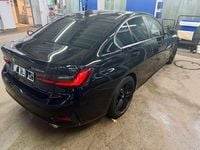 Gebraucht BMW 330e Sport Line 292 PS (214 kW) 2020 Schwarz Limousine
