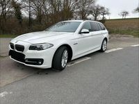 Gebraucht BMW 520 190 PS (139 kW) 2015 Weiß Kombi