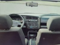 Second-hand VW Golf 90 CP (66 kW) 1994 Verde Cabrio