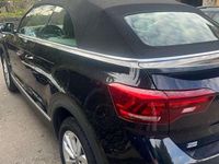 Gebraucht VW T-Roc Cabriolet Style 110 PS (80 kW) 2024 Schwarz Cabrio
