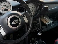 Gebraucht Mini Cooper 90 PS (66 kW) 2004 Schwarz Kleinwagen