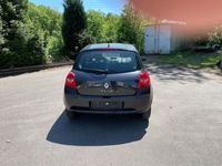gebraucht Renault Clio mit TÜV