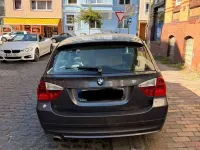 Gebraucht BMW 318 129 PS (94 kW) 2006 Grau Kombi