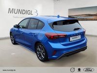 Używany Ford Focus ST-Line 125 KM (91 kW) 2024 Niebieski Sedan/Limuzyna