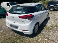 Gebraucht Hyundai i20 75 PS (55 kW) 2018 Weiß Limousine