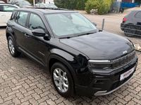 Neu Jeep Avenger Altitude 101 PS (74 kW) 2025 Schwarz SUV