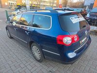 Gebraucht VW Passat Comfortline 150 PS (110 kW) 2007 Blau Kombi
