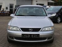 Gebraucht Opel Vectra 101 PS (74 kW) 2001 Grau Limousine