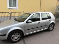 Gebraucht VW Golf IV 105 PS (77 kW) 2002 Grau Kleinwagen