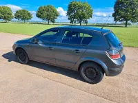 Gebraucht Opel Astra 115 PS (84 kW) 2009 Grau Limousine