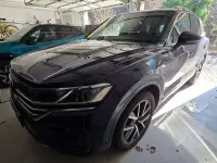 Second-hand VW Touareg Elegance 286 CP (210 kW) 2023 Albastru SUV