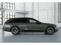 Gebraucht Mercedes E450 Night 367 PS (269 kW) 2025 Metalliclack graphitgrau Kombi