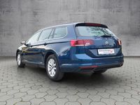 Gebraucht VW Passat Business 150 PS (110 kW) 2022 Blau Kombi
