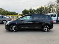 Gebraucht VW Touran Highline 150 PS (110 kW) 2017 Schwarz Van / Kleinbus