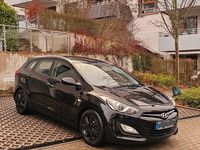 Gebraucht Hyundai i30 99 PS (72 kW) 2014 Schwarz Kombi