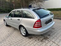 Gebraucht Mercedes C180 Classic 143 PS (105 kW) 2003 Silber Kombi