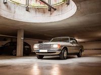 Gebraucht Mercedes 230 136 PS (100 kW) 1981 Beige Coupé