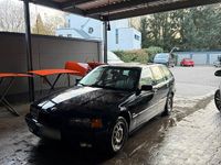 Gebraucht BMW 318 116 PS (85 kW) 1999 Schwarz Kombi