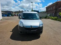 Gebraucht Opel Combo 95 PS (69 kW) 2018 Silber Van / Kleinbus