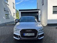 Gebraucht Audi A3 S-Line 150 PS (110 kW) 2017 Grau Limousine