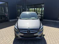 Gebraucht Mercedes B200 Urban 156 PS (114 kW) 2017 Grau Kleinwagen