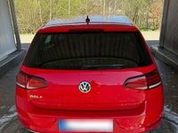 Gebraucht VW Golf VII 150 PS (110 kW) 2018 Rot Kleinwagen