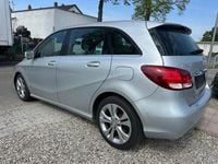 Gebraucht Mercedes B220 177 PS (130 kW) 2014 Silber Kleinwagen
