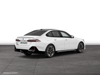 Gebraucht BMW i5 Comfort Edition 250 kW (340 PS) 2025 Alpinweiss Limousine