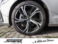 Gebraucht Volvo V60 Plus 197 PS (144 kW) 2024 Silber Kombi