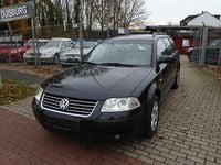 Gebraucht VW Passat Basis 101 PS (74 kW) 2001 Black magic perleffekt Kombi