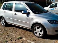 Gebraucht Mazda 2 Independence 75 PS (55 kW) 2007 Silber Kleinwagen