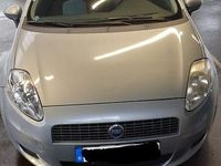 Gebraucht Fiat Grande Punto Active 77 PS (56 kW) 2007 Silber Kleinwagen