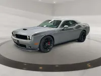 Gebraucht Dodge Challenger 377 PS (277 kW) 2025 Grau Coupé