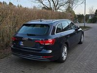 Gebraucht Audi A4 Sport 150 PS (110 kW) 2018 Blau Kombi