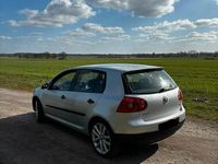 Gebraucht VW Golf V 102 PS (75 kW) 2004 Silber Kleinwagen