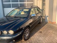 Gebraucht Jaguar X-type 130 PS (95 kW) 2008 Blau Kombi