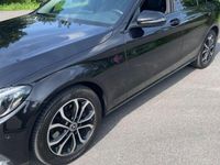 Gebraucht Mercedes C220 170 PS (125 kW) 2018 Schwarz Kombi