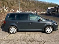 Gebraucht VW Touran 140 PS (102 kW) 2014 Grau Van / Kleinbus