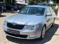 Gebraucht Skoda Superb Ambition 125 PS (91 kW) 2011 Blau Limousine