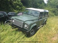 Gebraucht Land Rover Defender 122 PS (89 kW) 2015 Grün Kombi