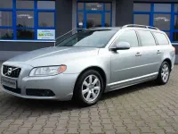 Gebraucht Volvo V70 Kinetic 114 PS (83 kW) 2012 Silber Kombi