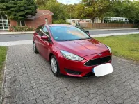 Gebraucht Ford Focus Titanium 101 PS (74 kW) 2017 Rot Limousine