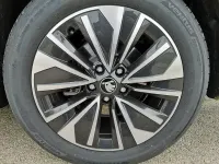 Neu Skoda Superb Selection 193 PS (141 kW) 2025 Ice tea yellow Kombi