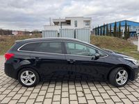 Gebraucht Kia Ceed 128 PS (94 kW) 2014 Schwarz Kleinwagen