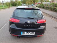 Second-hand Seat Leon 125 CP (91 kW) 2009 Negru Hatchback